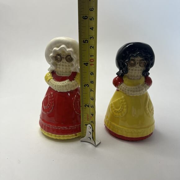 Vintage 1970s P Holt Ceramic Burlap Rag Doll Salt and Pepper Shakers MCM Unique - Picture 11 of 12